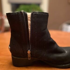 Black Ankle Boots with Zipper